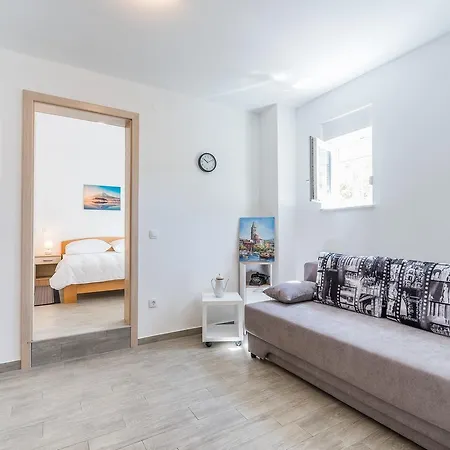 Apartament Ujakovic Privlaka (Zadar)