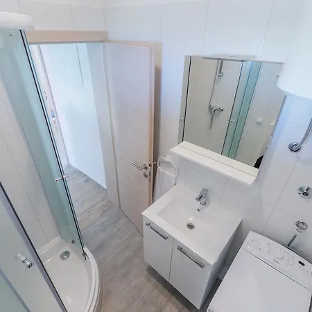 Apartament Ujakovic *