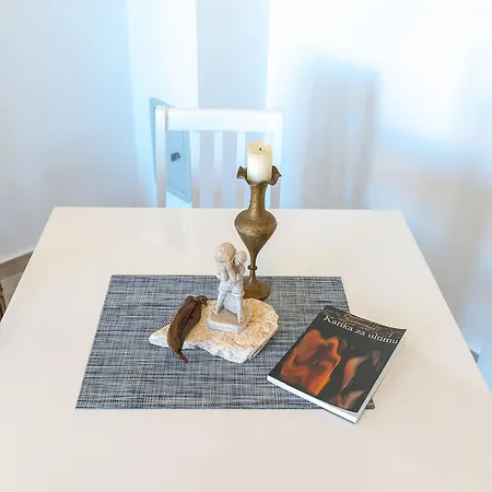 Apartament Ujakovic *